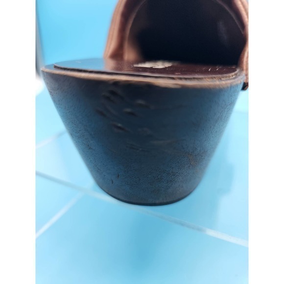 Michael by Michael Kors Brown Mules with Brass Stud Size 8.5M - Picture 6 of 7